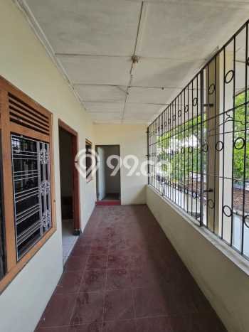 Hunian Cantik Minimalis Lb 300m2 di Jebres, Surakarta Hunian Cantik Minimalis Lb 300m2 di Jebres, Surakarta