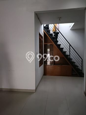 Disewakan Rumah Murah di mekar wangi Bandung Punya 3 KT Disewakan Rumah Murah di mekar wangi Bandung Punya 3 KT