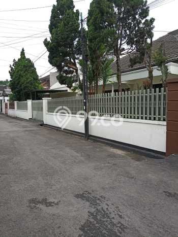 Rumah Elit Modern Tanpa Renovasi di Pajajaran Bandung Rumah Elit Modern Tanpa Renovasi di Pajajaran Bandung