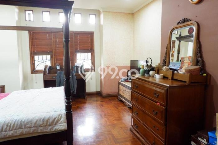 Siap Huni Rumah Mewah 8 Kamar di Sukajadi Dekat ke Mana Saja Siap Huni Rumah Mewah 8 Kamar di Sukajadi Dekat ke Mana Saja