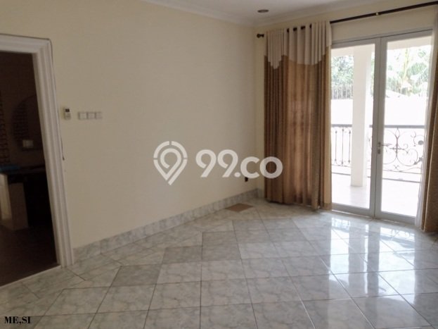 Dijual Rumah Luas Elegan Dengan View Eksklusif di Cibubur, Jakarta Timur Dijual Rumah Luas Elegan Dengan View Eksklusif di Cibubur, Jakarta Timur