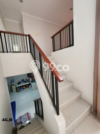 Rumah Luxury Modern Tanpa Renovasi di Kota Wisata Bogor Rumah Luxury Modern Tanpa Renovasi di Kota Wisata Bogor