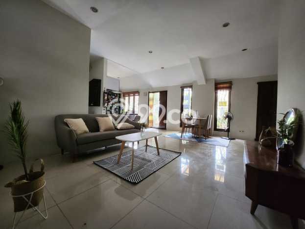 Dijual Cepat Rumah Favorit Siap Huni LB 150m2 di Curug, Tangerang Dijual Cepat Rumah Favorit Siap Huni LB 150m2 di Curug, Tangerang