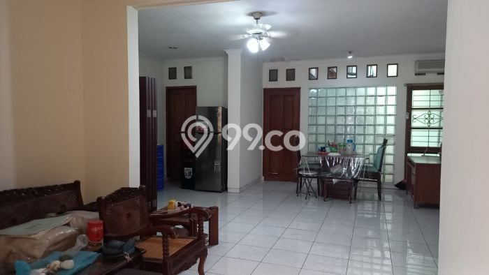 Hunian Elit LB 150m2 Siap Pakai Desain Elegan di Bintaro, Tangerang Selatan Hunian Elit LB 150m2 Siap Pakai Desain Elegan di Bintaro, Tangerang Selatan