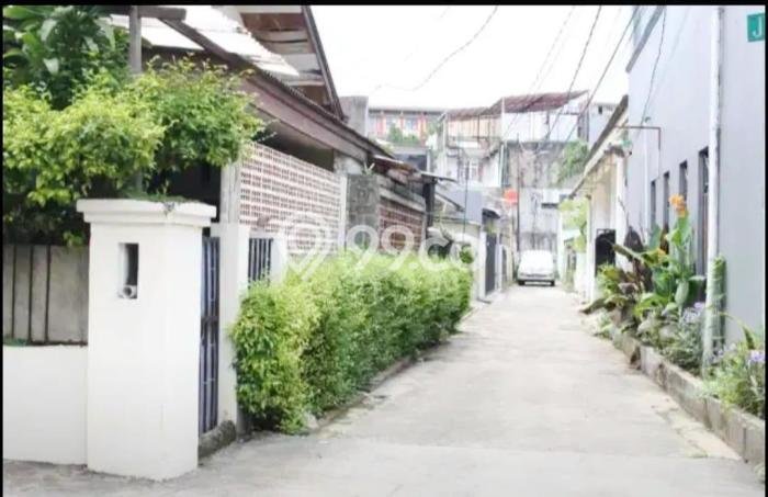 Dijual Rumah Premium dengan Fasilitas Sekitar Lengkap di Kebayoran Baru, Jakarta Selatan Dijual Rumah Premium dengan Fasilitas Sekitar Lengkap di Kebayoran Baru, Jakarta Selatan