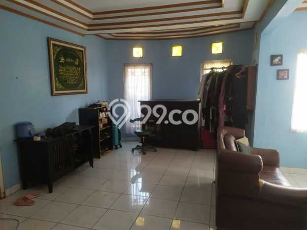 Hunian Cantik Minimalis Lb 210m2 di Ciputat, Tangerang Selatan Hunian Cantik Minimalis Lb 210m2 di Ciputat, Tangerang Selatan