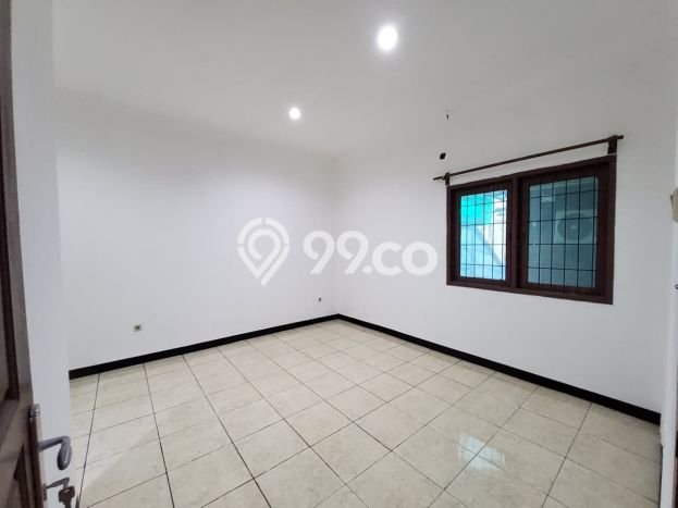 Rumah Elit LB 259m2 Siap Huni Desain Elegan di Fatmawati, Jakarta Selatan Rumah Elit LB 259m2 Siap Huni Desain Elegan di Fatmawati, Jakarta Selatan