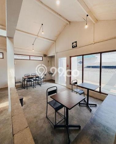Hunian Cantik Modern Lb 250m2 di Ciputat Timur, Tangerang Selatan Hunian Cantik Modern Lb 250m2 di Ciputat Timur, Tangerang Selatan