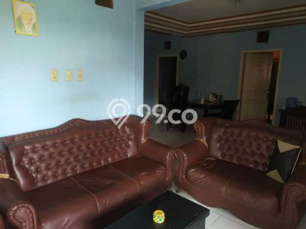 Hunian Cantik Minimalis Lb 210m2 di Ciputat, Tangerang Selatan Hunian Cantik Minimalis Lb 210m2 di Ciputat, Tangerang Selatan