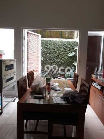 For Sale Rumah 3 Kamar Lokasi Ideal Bagus dan Strategis di Ciputat Timur For Sale Rumah 3 Kamar Lokasi Ideal Bagus dan Strategis di Ciputat Timur
