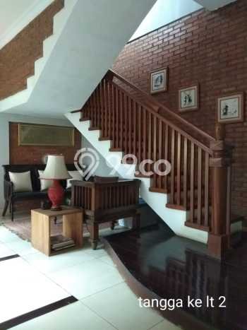 For Sale! Luxury House LT 909m2 Desain Elegan di Bintaro For Sale! Luxury House LT 909m2 Desain Elegan di Bintaro