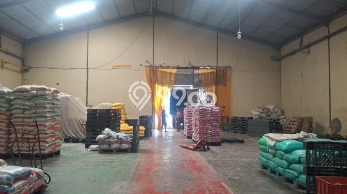 Gudang Dijual Lokasi Emas di Benowo Luas 800m2 Gudang Dijual Lokasi Emas di Benowo Luas 800m2