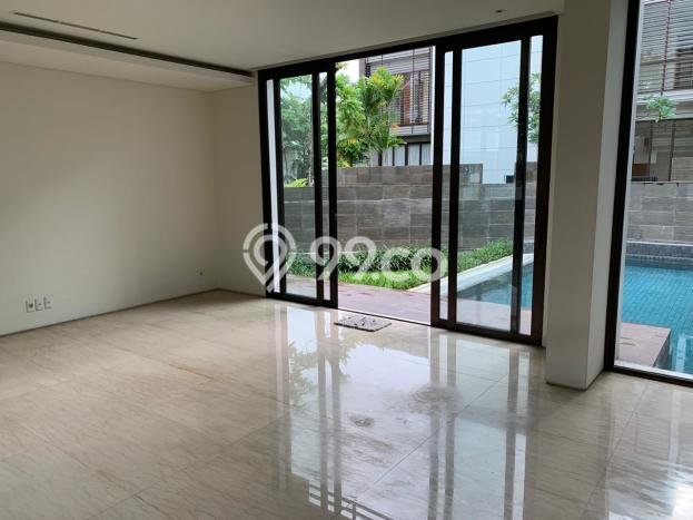 Rumah di Graha, Dekat Mall, LT 289m2m² Rumah di Graha, Dekat Mall, LT 289m2m²
