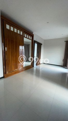 PROPERTI UNGGULAN! Rumah Premium di Karangploso, Luas 248m2m² Bangunan 175m2m² PROPERTI UNGGULAN! Rumah Premium di Karangploso, Luas 248m2m² Bangunan 175m2m²