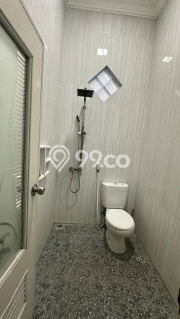 Rumah Strategis Minimalis Lb 235m2 di Lowokwaru, Malang Rumah Strategis Minimalis Lb 235m2 di Lowokwaru, Malang