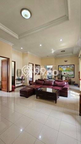 Hunian Mewah Dijual LT 537m2 di Blimbing, Malang Hunian Mewah Dijual LT 537m2 di Blimbing, Malang