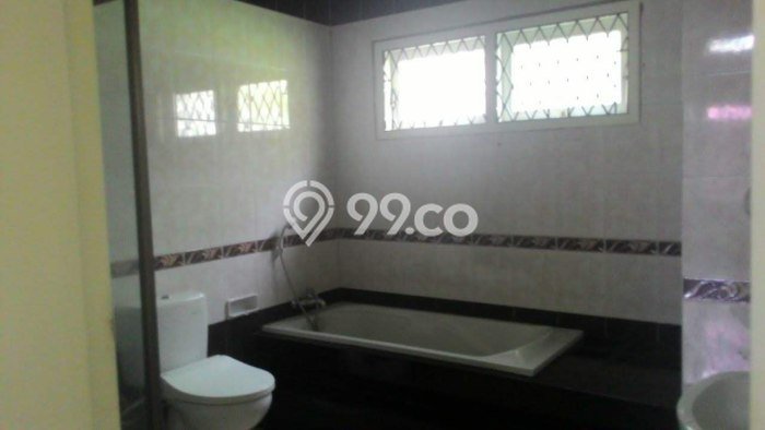 Rumah Luxury Modern Siap Huni di Soekarno Hatta Malang Rumah Luxury Modern Siap Huni di Soekarno Hatta Malang