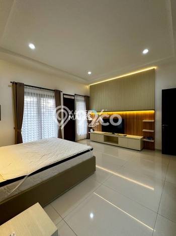 PROPERTI PILIHAN! Rumah Nyaman di , LT 360m2m² Bangunan 540m2m² PROPERTI PILIHAN! Rumah Nyaman di , LT 360m2m² Bangunan 540m2m²