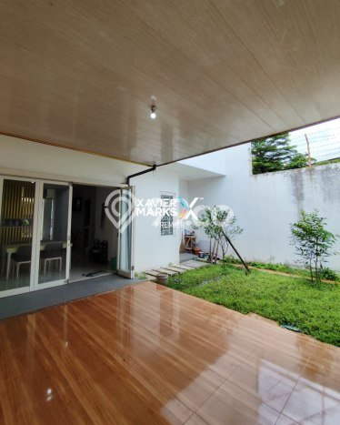Rumah Modern 3 KT LT 196m2 di Malang Kota Rumah Modern 3 KT LT 196m2 di Malang Kota