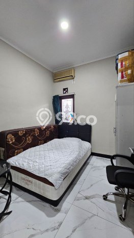Rumah Kost untuk Dijual di Lowokwaru dengan 11 KT, 5 KM, Luas 300m2 Rumah Kost untuk Dijual di Lowokwaru dengan 11 KT, 5 KM, Luas 300m2