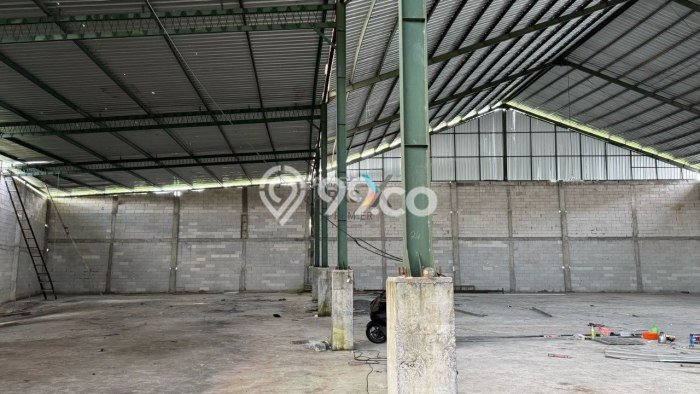 Untuk Disewa Gudang di Bululawang Malang LT 2000m2, LB 1800m2 Untuk Disewa Gudang di Bululawang Malang LT 2000m2, LB 1800m2