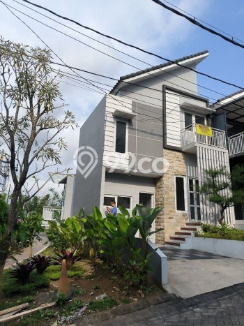 Hunian Cantik Minimalis Lb 42m2 di Lowokwaru, Malang Hunian Cantik Minimalis Lb 42m2 di Lowokwaru, Malang