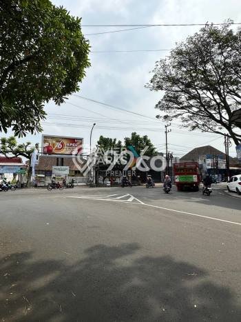 Ruko Dijual Lokasi Stratagis di Klojen Malang Cocok untuk Bisnis Ruko Dijual Lokasi Stratagis di Klojen Malang Cocok untuk Bisnis