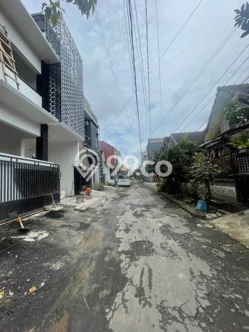 Cocok Untuk Investasi! Dijual Kost di Soekarno Hatta 9 Kamar Cocok Untuk Investasi! Dijual Kost di Soekarno Hatta 9 Kamar