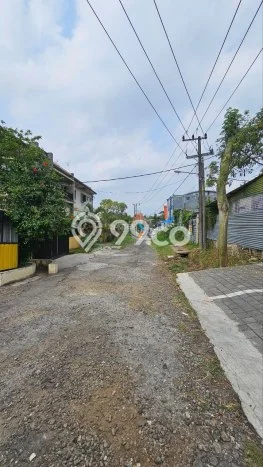 Komersial untuk Disewa di Pusat Malang Luas Bangunan 300m2 Komersial untuk Disewa di Pusat Malang Luas Bangunan 300m2