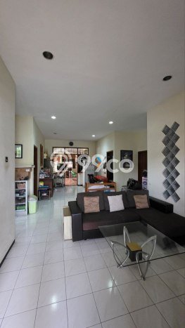 Jual Segera Rumah LT 250m2m² / LB 200m2m² di Lokasi Strategis , Malang Jual Segera Rumah LT 250m2m² / LB 200m2m² di Lokasi Strategis , Malang