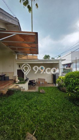 Jual Segera Rumah LT 250m2m² / LB 200m2m² di Lokasi Strategis , Malang Jual Segera Rumah LT 250m2m² / LB 200m2m² di Lokasi Strategis , Malang
