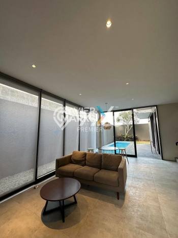 AREA PREMIUM! Vila di Junrejo, Luas 257m2m², Dekat pusat umum AREA PREMIUM! Vila di Junrejo, Luas 257m2m², Dekat pusat umum