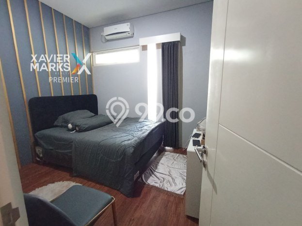 GOOD DEAL! Rumah Strategis di , LT 105m2m² LB 196m2m² GOOD DEAL! Rumah Strategis di , LT 105m2m² LB 196m2m²
