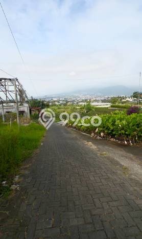 Lahan Dijual Lokasi Junrejo, Batu dengan Luas Tanah 1300m2 dan Status SHM Lahan Dijual Lokasi Junrejo, Batu dengan Luas Tanah 1300m2 dan Status SHM