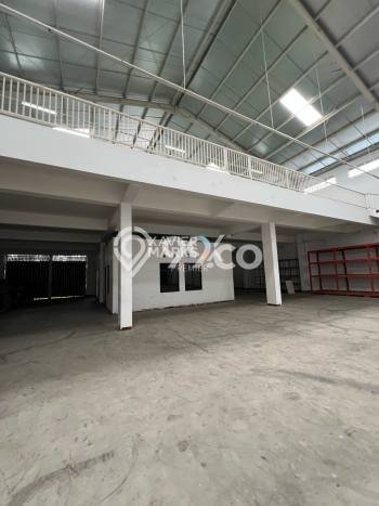 Disewakan Gudang komersial di Pakis luas bangunan 2000m2 Disewakan Gudang komersial di Pakis luas bangunan 2000m2