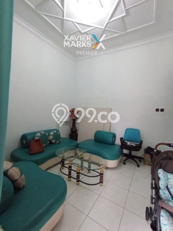 Rumah Elit Modern Tanpa Renovasi di Dieng Malang Rumah Elit Modern Tanpa Renovasi di Dieng Malang