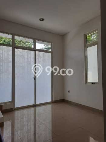 Rumah Modern 3 KT di Pantai Indah Kapuk Jakarta Utara Unfurnished Rumah Modern 3 KT di Pantai Indah Kapuk Jakarta Utara Unfurnished