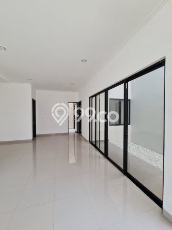 Rumah Elit LB 163m2 Siap Huni Desain Elegan di Pantai Indah Kapuk 2, Jakarta Utara Rumah Elit LB 163m2 Siap Huni Desain Elegan di Pantai Indah Kapuk 2, Jakarta Utara