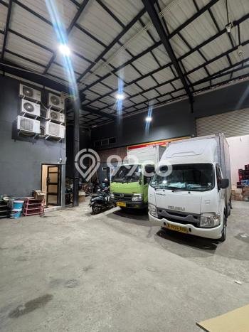 Gudang Dijual Lokasi Stratagis di Cipondoh Tangerang Cocok untuk Investasi Gudang Dijual Lokasi Stratagis di Cipondoh Tangerang Cocok untuk Investasi