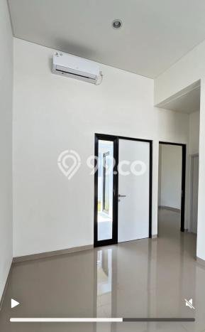 Rumah Modern Cantik 2 KT Bisa Langsung Pindah di Gedangan Rumah Modern Cantik 2 KT Bisa Langsung Pindah di Gedangan