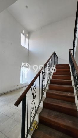 Siap Huni Hunian Elit 4 Kamar di Gedangan Dekat ke Mana Pun Siap Huni Hunian Elit 4 Kamar di Gedangan Dekat ke Mana Pun