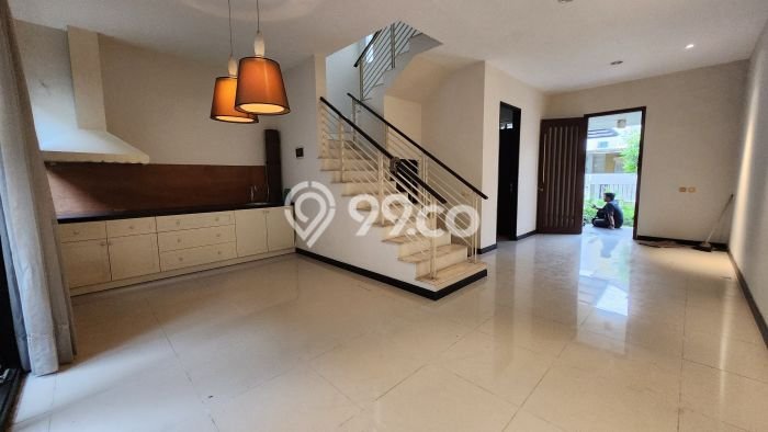 Dijual Cepat Rumah Favorit Siap Huni LB 140m2 di Kenjeran, Surabaya Dijual Cepat Rumah Favorit Siap Huni LB 140m2 di Kenjeran, Surabaya