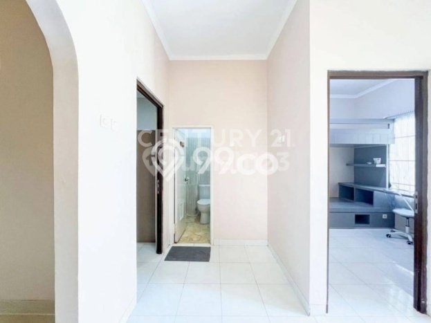 For Sale Rumah 2 Kamar Lokasi Ideal Nyaman dan Strategis di Cimanggis For Sale Rumah 2 Kamar Lokasi Ideal Nyaman dan Strategis di Cimanggis