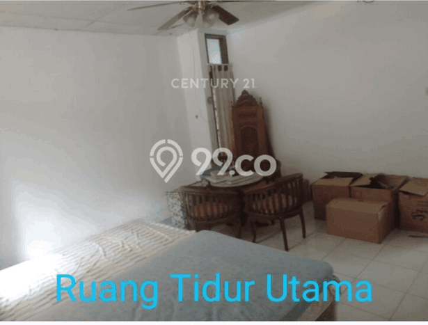 Ready to Use! Luxury House LT 587m2 Desain Elegan di Kemang Ready to Use! Luxury House LT 587m2 Desain Elegan di Kemang