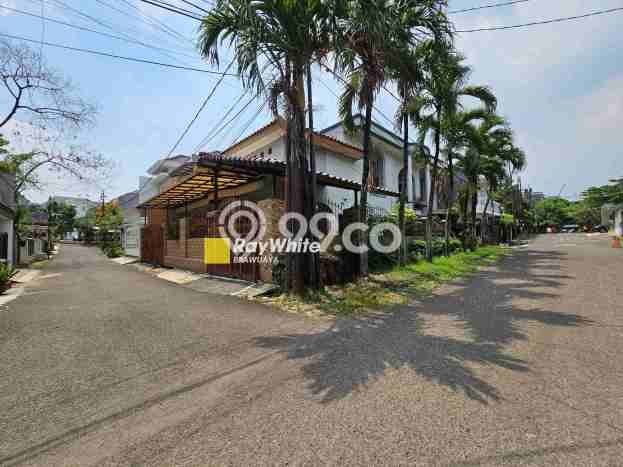 Ready to Use! Premium House LT 286m2 Desain Modern di Pondok Pinang Ready to Use! Premium House LT 286m2 Desain Modern di Pondok Pinang