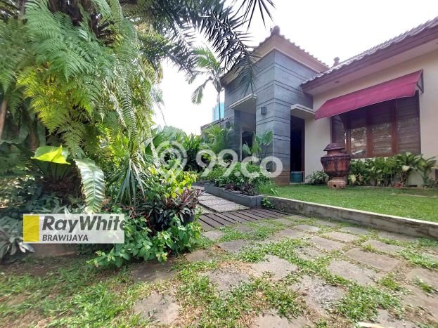 Hunian Eksklusif Dijual LT 638m2 di Cilandak, Jakarta Selatan Hunian Eksklusif Dijual LT 638m2 di Cilandak, Jakarta Selatan
