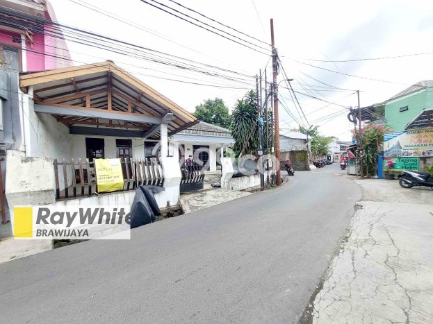 Dijual Rumah Elit Exclusive di Ciracas, Jakarta Timur Dijual Rumah Elit Exclusive di Ciracas, Jakarta Timur