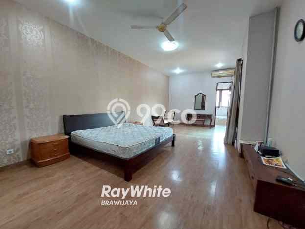 Rumah Elit LB 550m2 Siap Pakai Desain Elegan di Ampera, Jakarta Selatan Rumah Elit LB 550m2 Siap Pakai Desain Elegan di Ampera, Jakarta Selatan