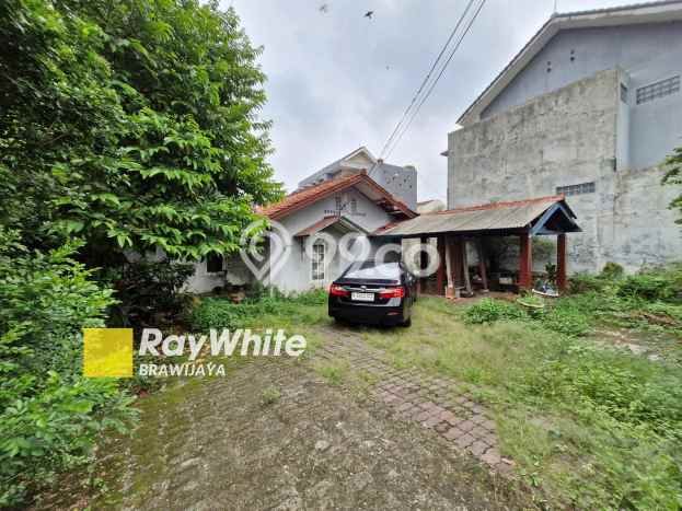 Rumah Elit Modern Tanpa Renovasi di Pejaten Jakarta Selatan Rumah Elit Modern Tanpa Renovasi di Pejaten Jakarta Selatan
