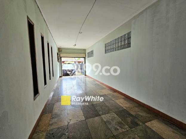 Hot Offer Hunian Premium Ideal dan Luas di Kebayoran Baru, Jakarta Selatan Hot Offer Hunian Premium Ideal dan Luas di Kebayoran Baru, Jakarta Selatan